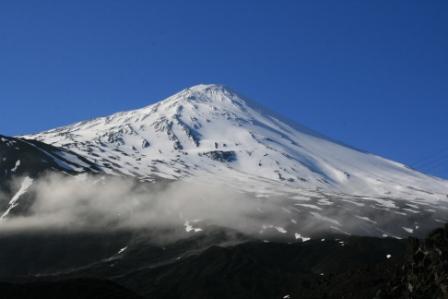 Vulkan Antuco am Morgen